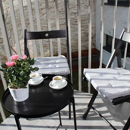 Leo Apartment Free Parking!!! 브라티슬라바 외부 사진
