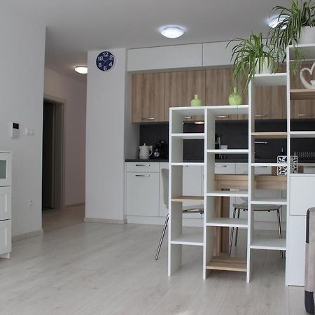 Leo Apartment Free Parking!!! 브라티슬라바 외부 사진
