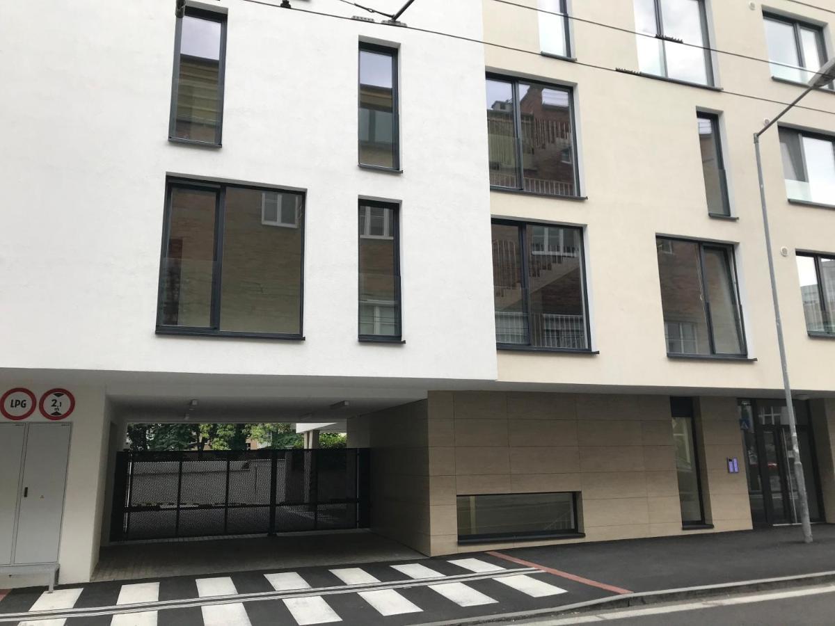 Leo Apartment Free Parking!!! 브라티슬라바 외부 사진