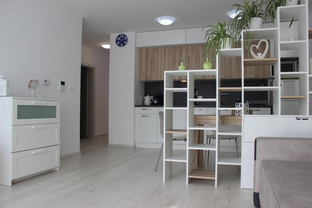 Leo Apartment Free Parking!!! 브라티슬라바 외부 사진