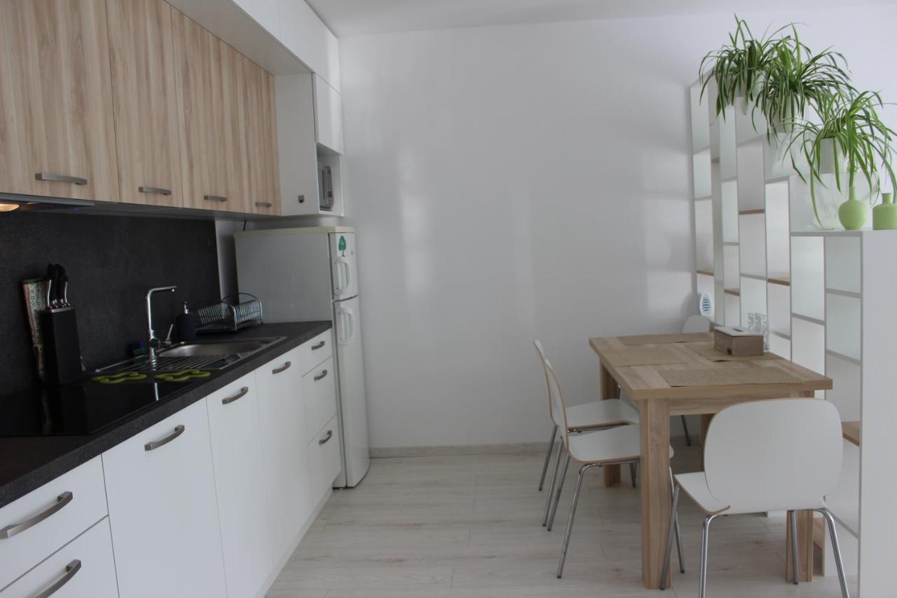 Leo Apartment Free Parking!!! 브라티슬라바 외부 사진
